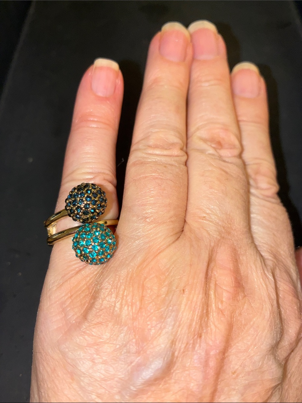 Double-Cluster Stretch Ring with Teal and Dark Blue Crystals